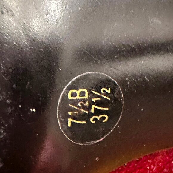 Patent leather peep toe pump - Picture 8 of 8